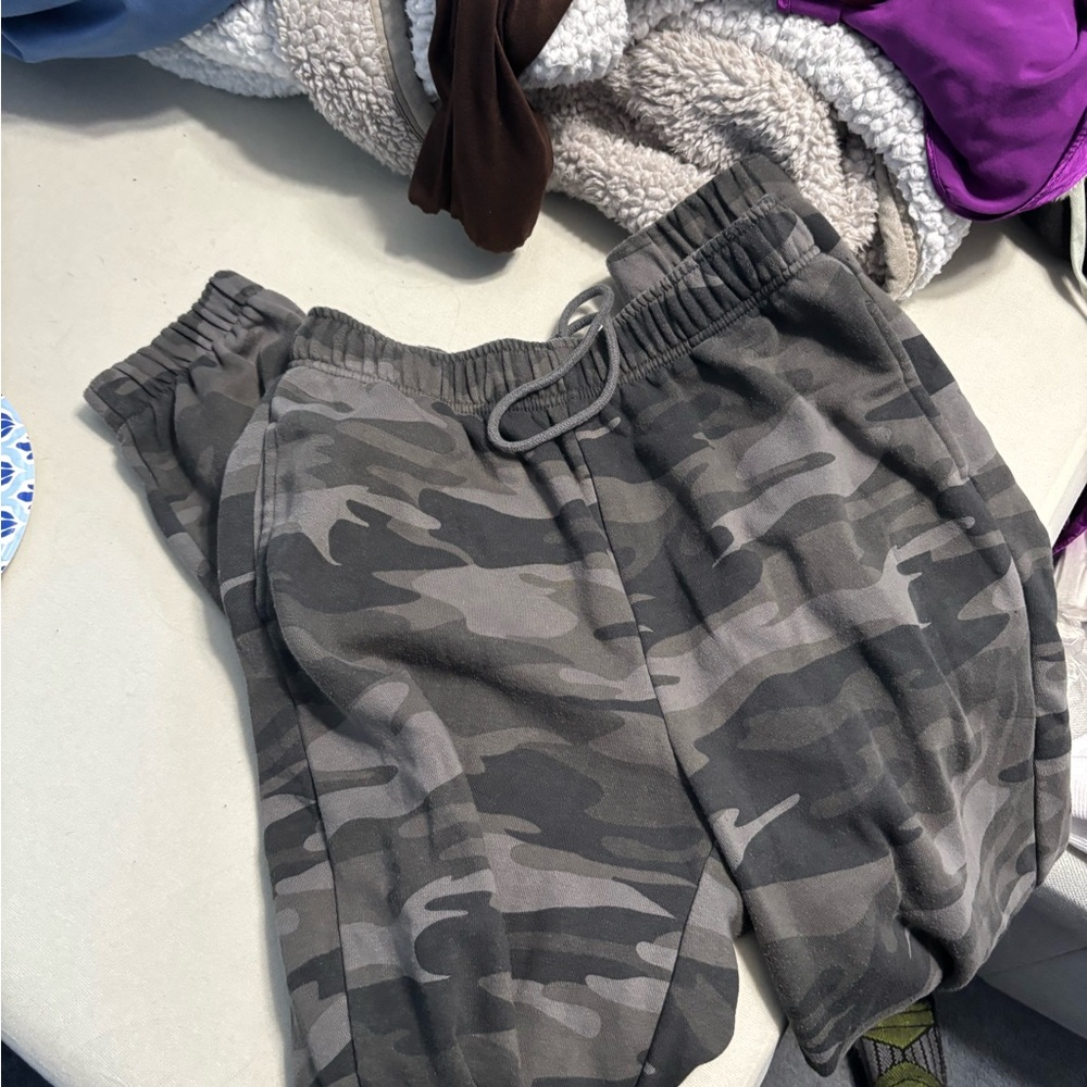 Wild Fable Kids Gray Camouflage Joggers